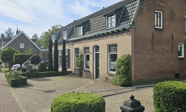 Huis | 190m² | €2095,-
