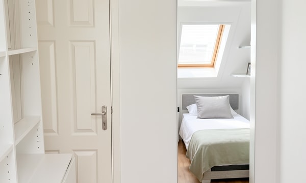 Kamer | m² onbekend | €650,-