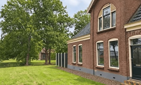 Kamer | m² onbekend | €900,-