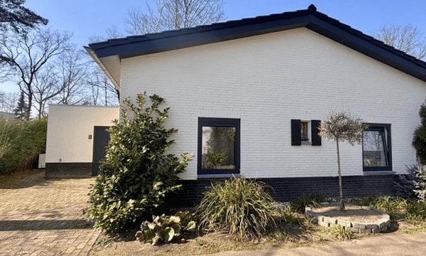 Huis | 118m² | €2700,-