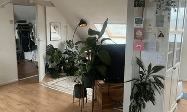 Huis | m² onbekend | €1050,-