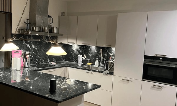 Kamer | 8m² | €900,-