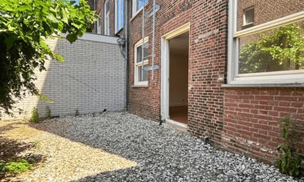 Huis | m² onbekend | €913,-