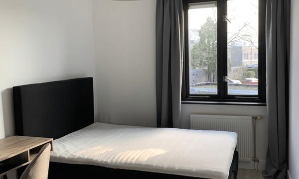 Kamer | 12m² | €875,-