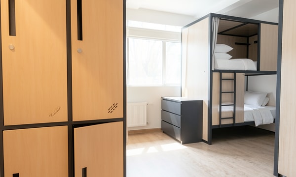Kamer | m² onbekend | €872,-