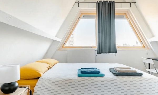 Kamer | 13m² | €1200,-