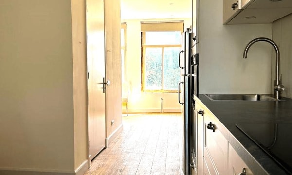 Studio | 55m² | €2270,-