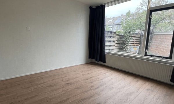 Huis | 120m² | €1995,-