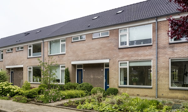 Huis | 123m² | €1207,-