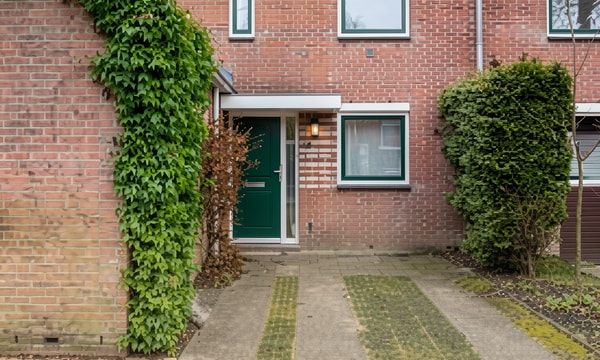 Huis | 110m² | €1925,-