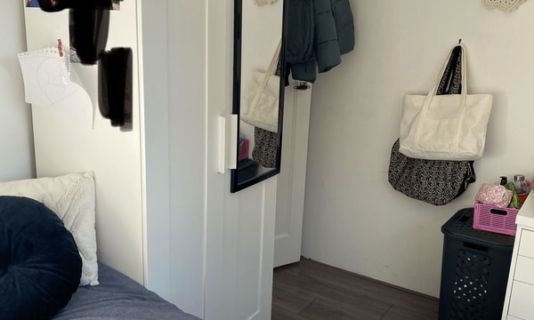 Kamer | 12m² | €650,-