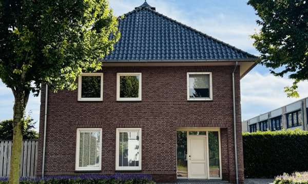 Huis | 259m² | €2595,-