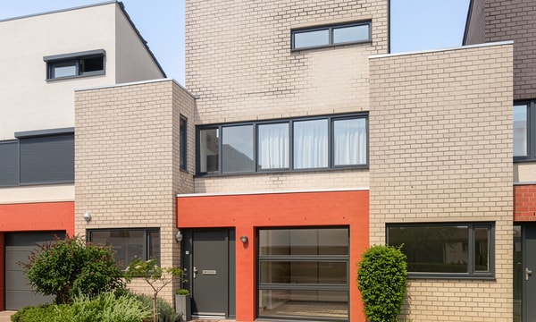 Huis | 150m² | €2380,-