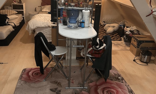 Kamer | m² onbekend | €758,-