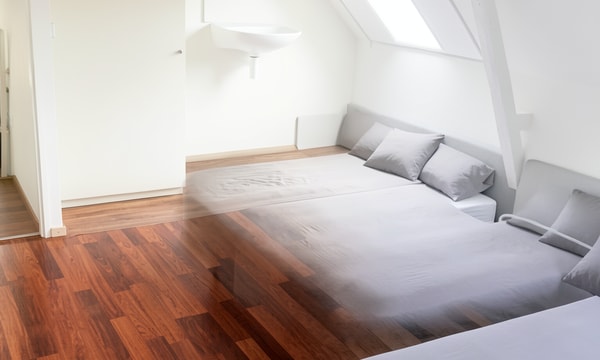 Kamer | 25m² | €500,-