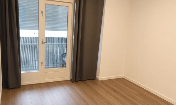 Kamer | m² onbekend | €600,-