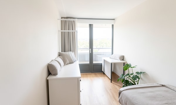 Kamer | 10m² | €650,-