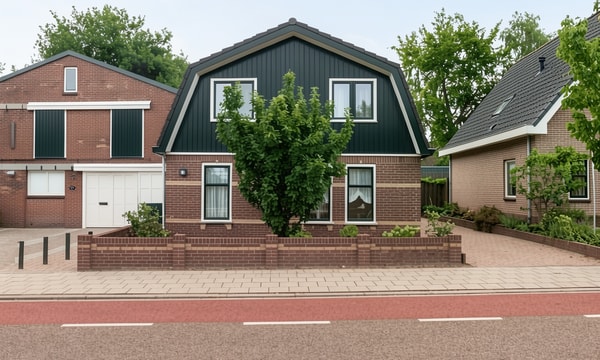 Huis | 124m² | €1350,-