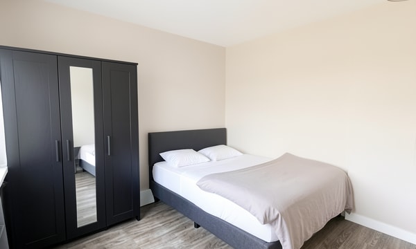 Kamer | 13m² | €370,-