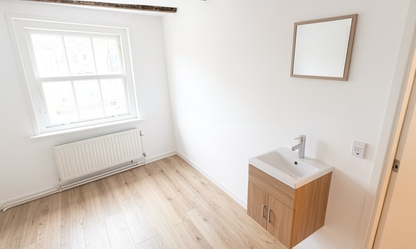 Kamer | 9m² | €650,-