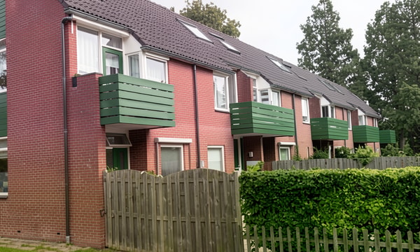 Huis | 63m² | €716,-
