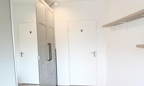Kamer | 9m² | €655,-