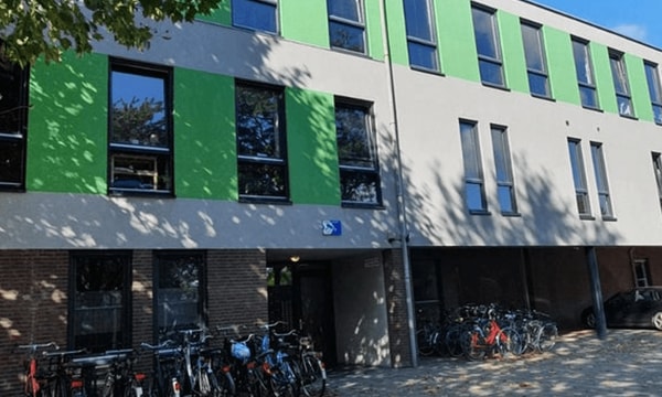 Studio | 24m² | €1016,-
