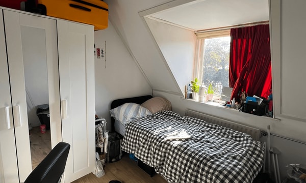 Kamer | 10m² | €460,-