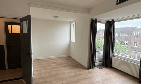 Kamer | 24m² | €685,-