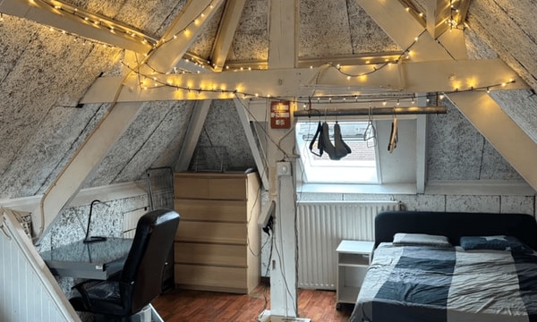 Kamer | 25m² | €462,-