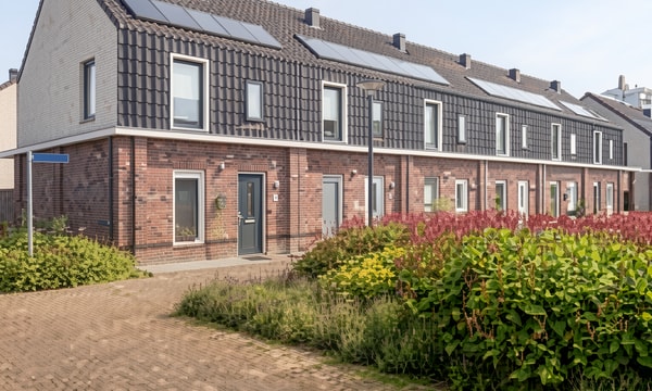 Huis | 108m² | €1469,-