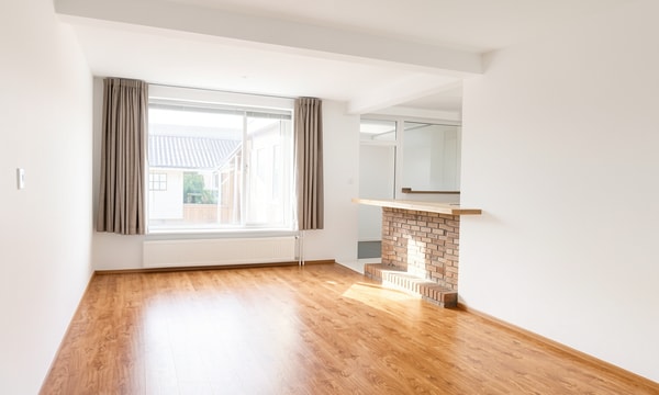Huis | 103m² | €555,-