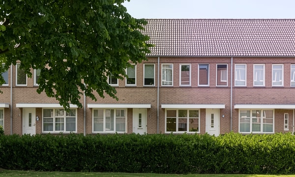 Huis | 100m² | €1240,-