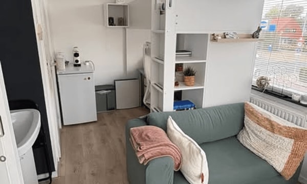 Kamer | 11m² | €486,-