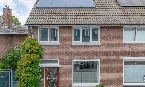 Huis | 116m² | €2295,-