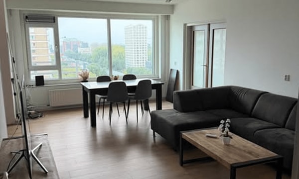 Kamer | m² onbekend | €600,-