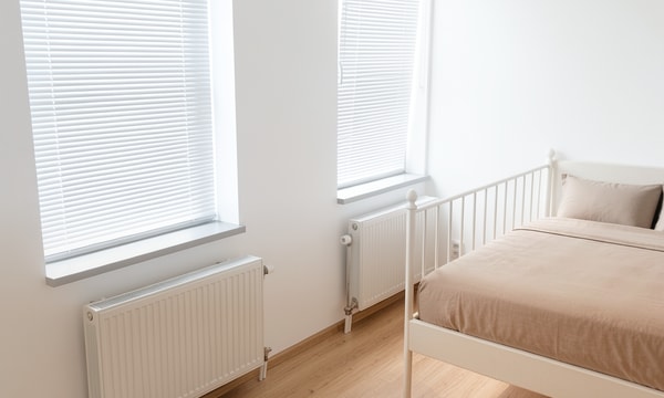 Kamer | m² onbekend | €950,-