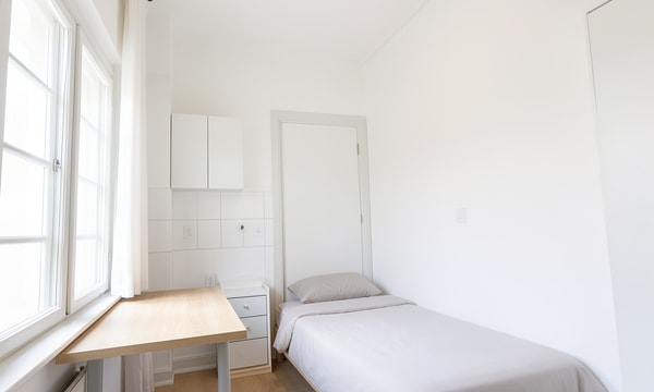 Kamer | m² onbekend | €495,-
