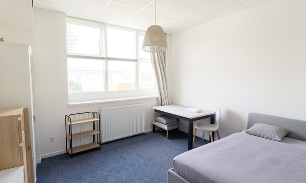 Kamer | m² onbekend | €475,-