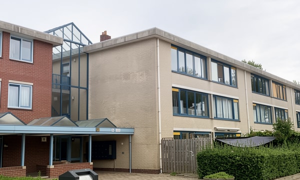 Huis | 65m² | €748,-