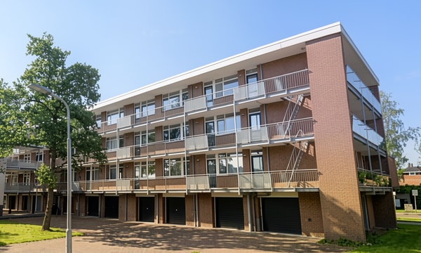 Huis | 74m² | €1002,-