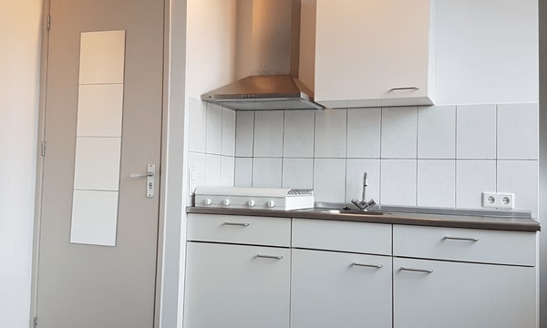 Studio | 17m² | €895,-