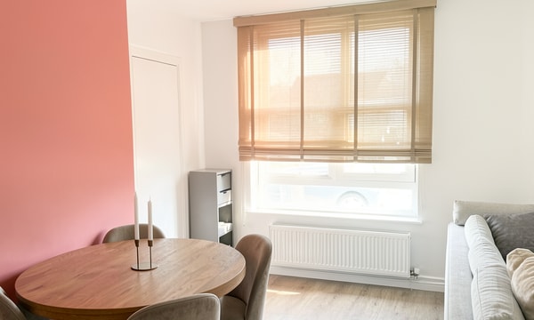 Kamer | 25m² | €700,-