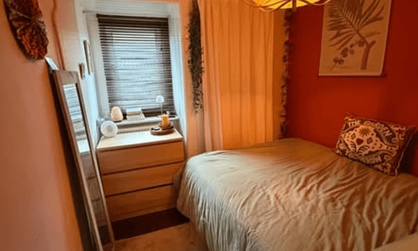 Kamer | 12m² | €703,-