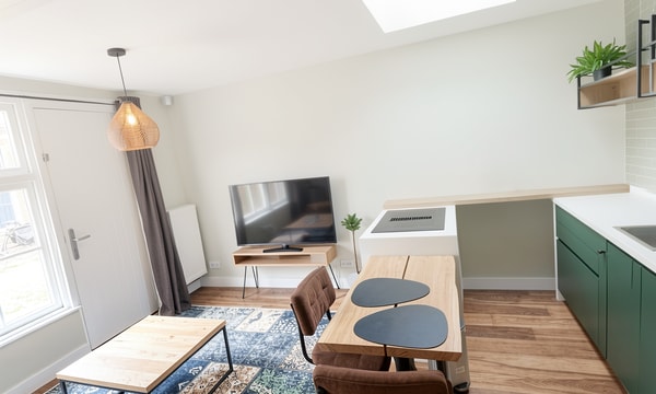 Huis | m² onbekend | €2213,-