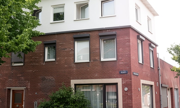 Kamer | 28m² | €595,-