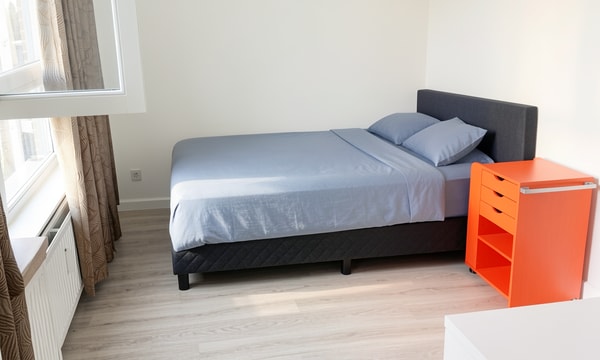 Kamer | m² onbekend | €800,-