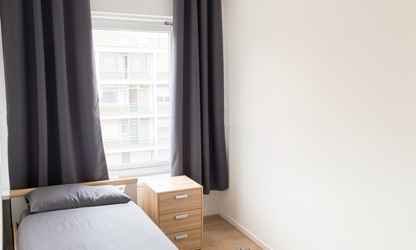 Kamer | m² onbekend | €850,-