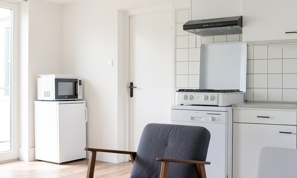 Huis | m² onbekend | €1968,-