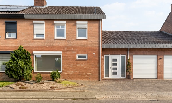 Huis | 161m² | €1695,-